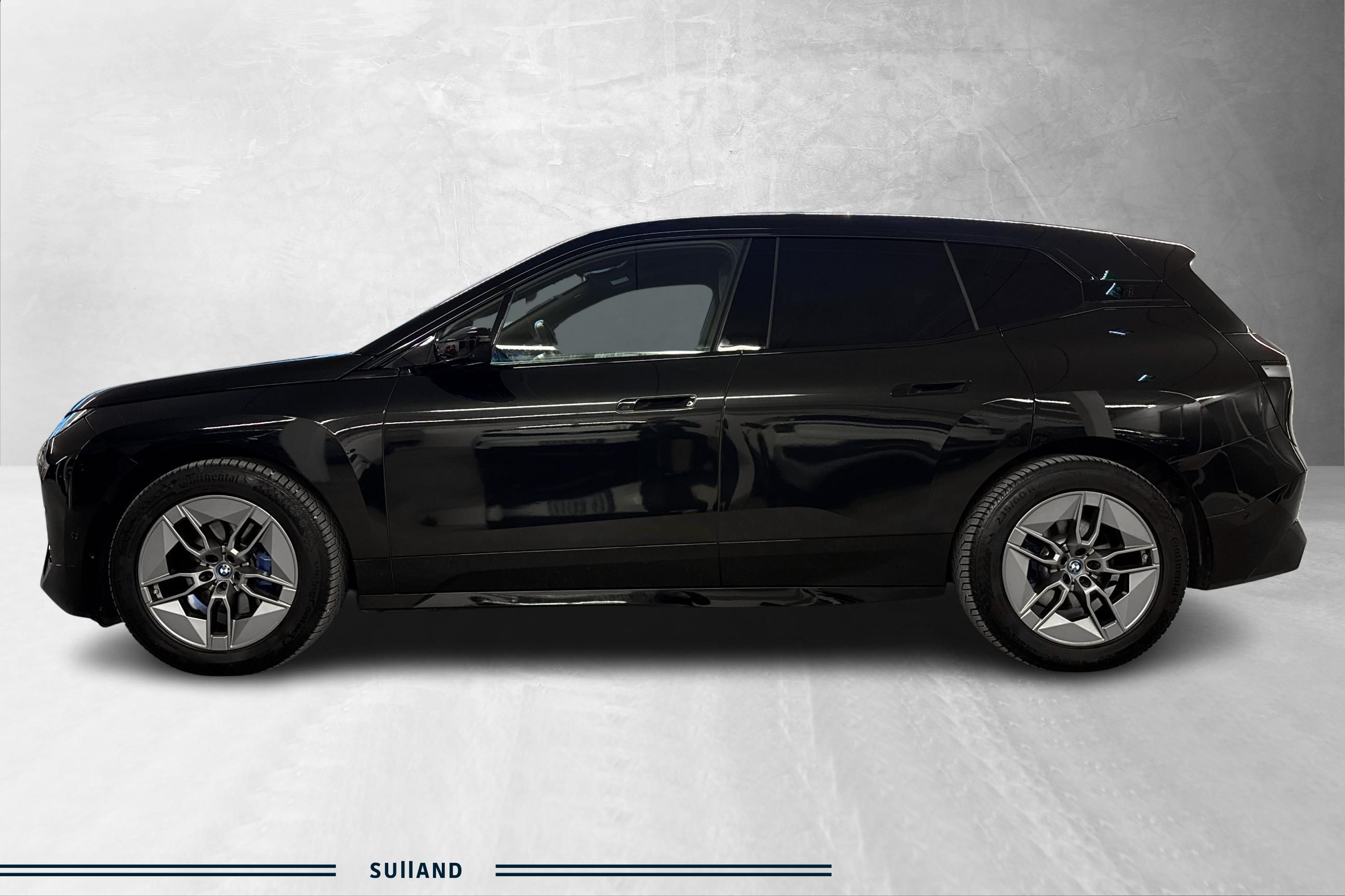 Thumnail bilde 1 av BMW iX xDrive50