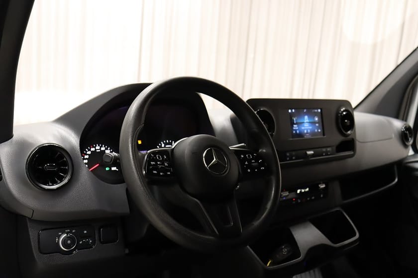 Bild 4 av Mercedes-Benz Sprinter 315 CDI RWD Skåpbil Automat Värmare GPS B-Kamera Momsw