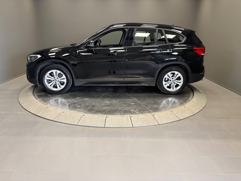 Bild 2 av BMW X1 xDrive25e Model Sport