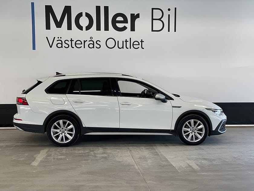 Bild 5 av Volkswagen Golf Alltrack 2.0 TSI 140hk Drag Vämare Car-Play