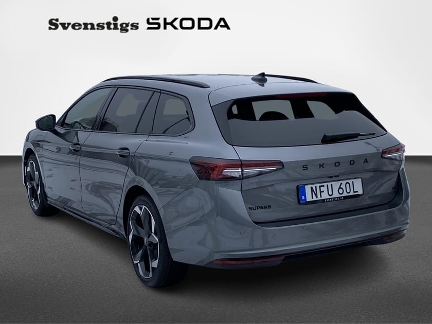 Bild 5 av Škoda Superb iV Kombi SPORTLINE 1,5 TSI 204 HK 6 VXL DSG