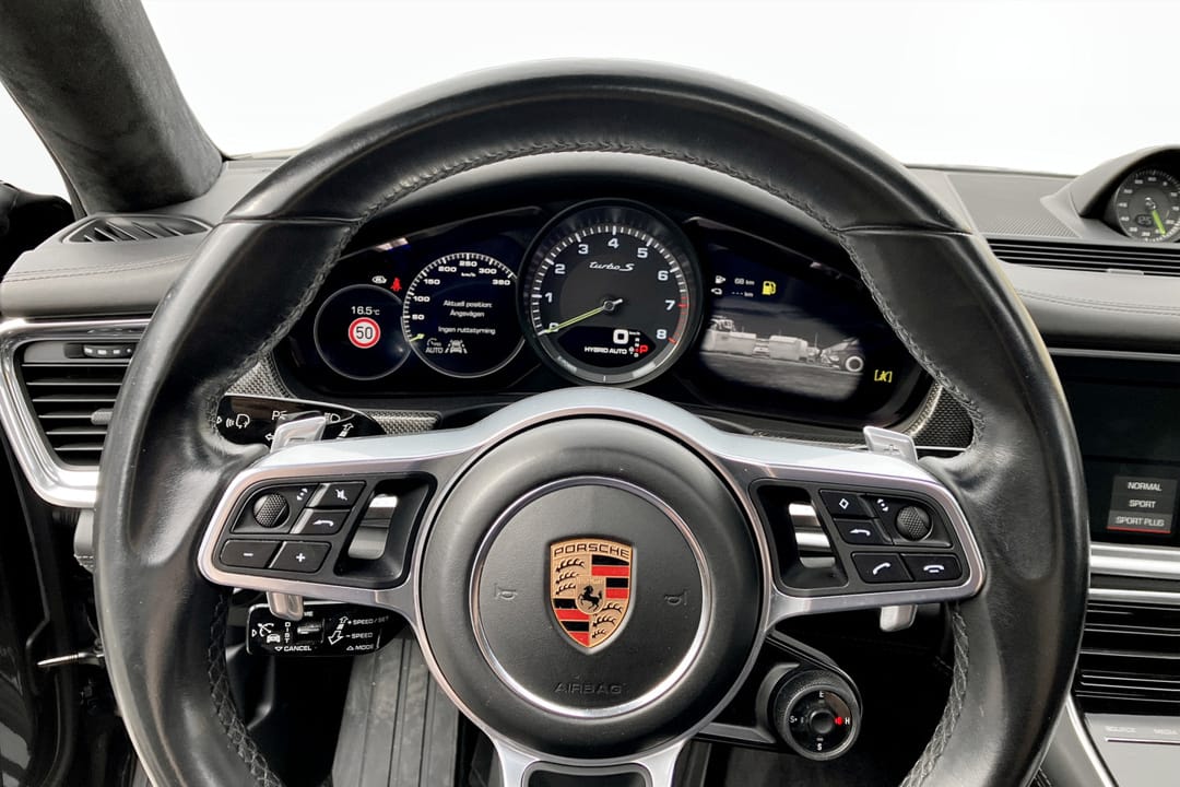 Porsche Panamera Turbo S E-Hybrid