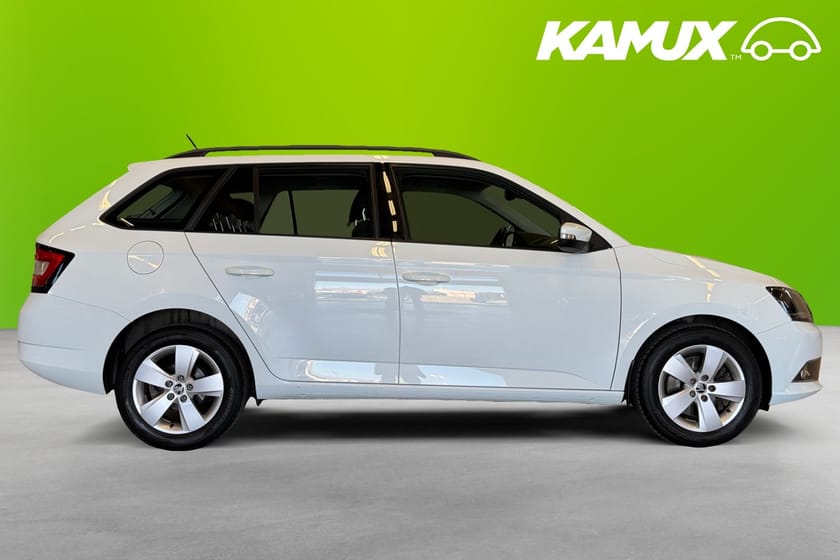 Bild 2 av Škoda Fabia Kombi Combi 1.0 TSI 95hk Carplay Farthållare