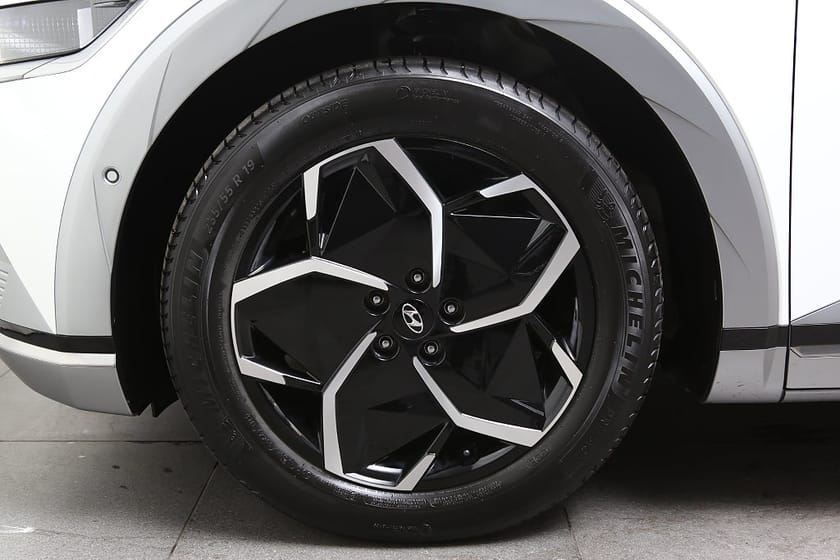 Bild 4 av Hyundai Ioniq 5 77.4 kWh AWD Advanced | Komfortpaket Plus