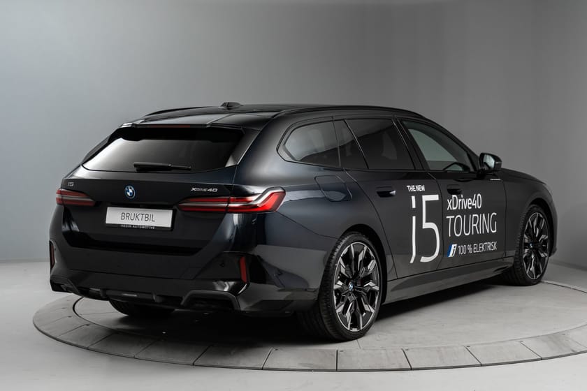 Bilde 3 av BMW i5 xDrive40 Touring Fully Charged Premium E (K)