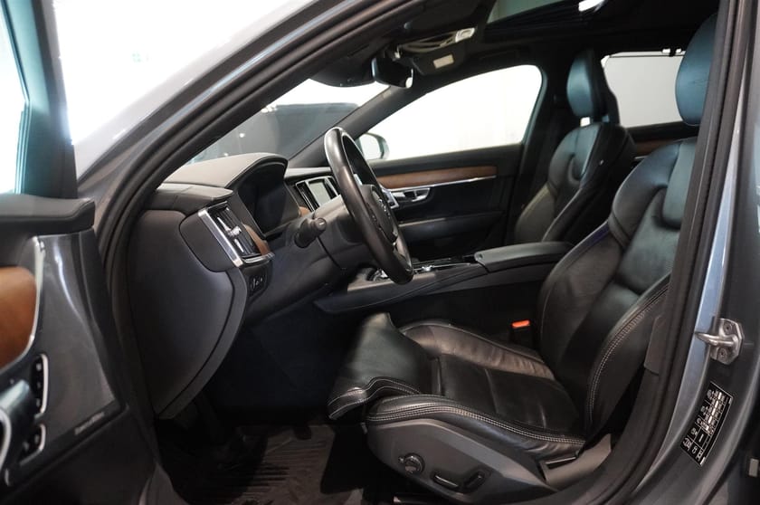 Bild 5 av Volvo S90 T8 AWD Inscription Pro B W Taklucka 360° HUD Drag