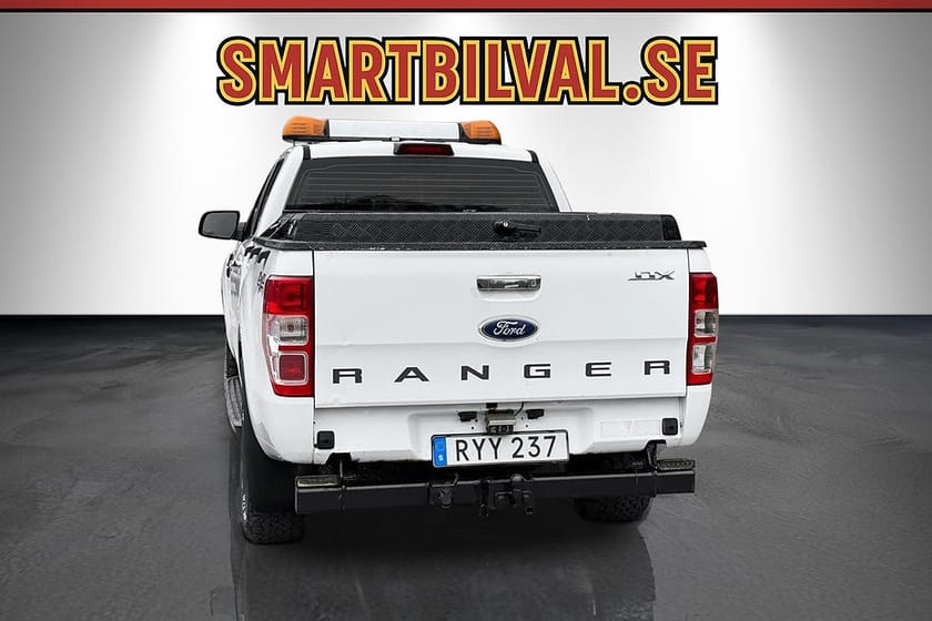 Bild 5 av Ford Ranger Dubbelhytt 2.2 TDCi 4x4 XLT Aut Flaklock MOMS