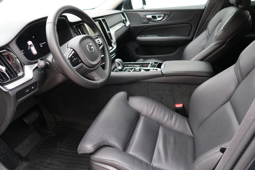 Bild 4 av Volvo V60 T6 Plus Dark