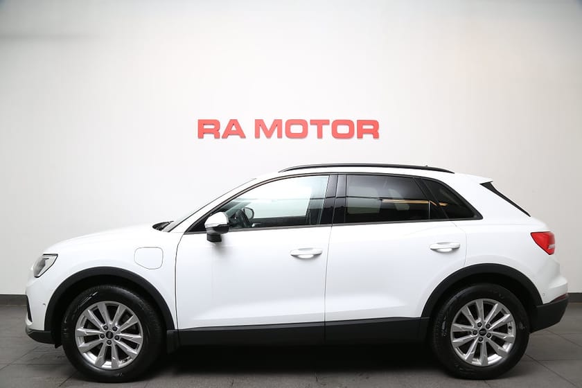 Bild 3 av Audi Q3 45 TFSI e S Tronic Proline 245hk Dragkrok
