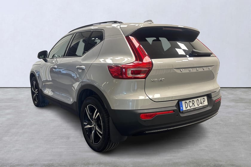 Bild 4 av Volvo XC40 B3 FWD Bensin Plus Dark