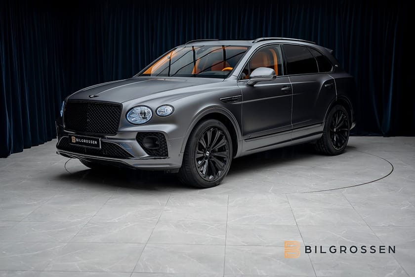 Bild 1 av Bentley Bentayga V8 4.0 First Edition Mulliner Blackline Hermes Orange