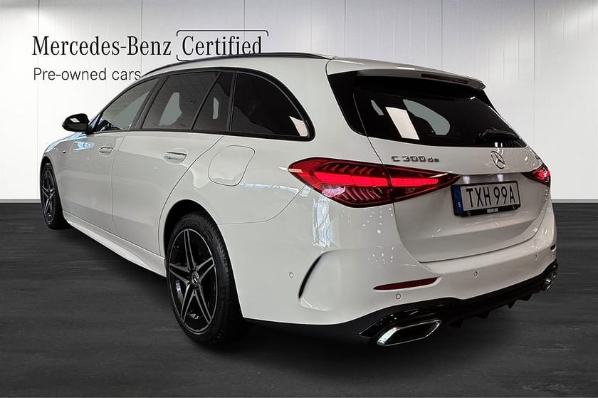Bild 4 av Mercedes-Benz C 300 T de 4MATIC Kombi 4-Matic AMG Night Premium Drag