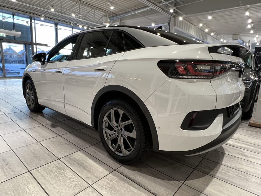 Bilde 3 av Volkswagen ID.5 Pro Performance 77kwh 204 hk