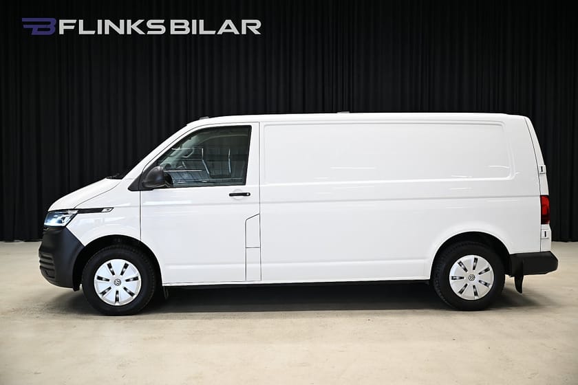 Bild 2 av Volkswagen Transporter 4Motion DSG 150HK L2|Inredd|Drag|Värmare|EnÄgare|Moms