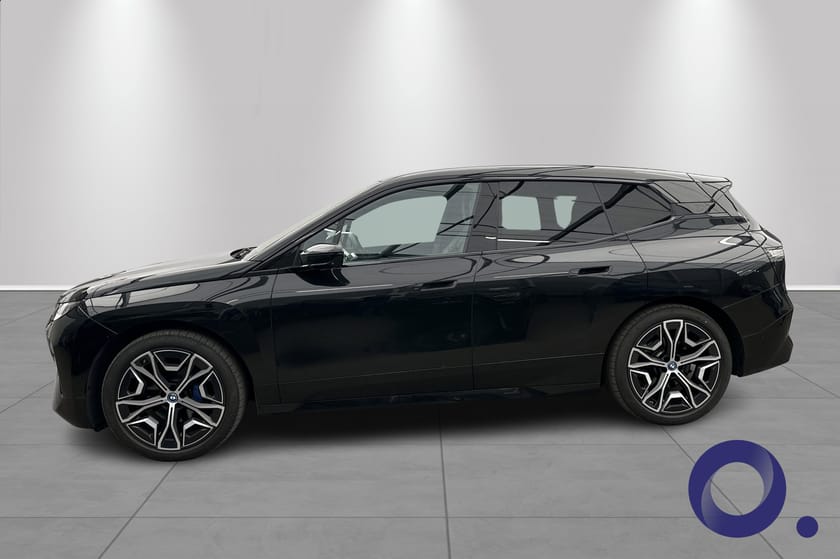 Bilde 3 av BMW iX xDrive50 xDrive50,Fully Charged,Sport-pakke,Luftfj,Bakhjulsstyr