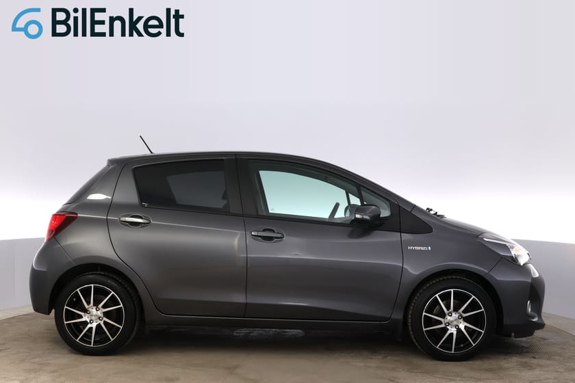 Bild 2 av Toyota Yaris Hybrid e-CVT Edition Feel B-Kamera 360kr skatt