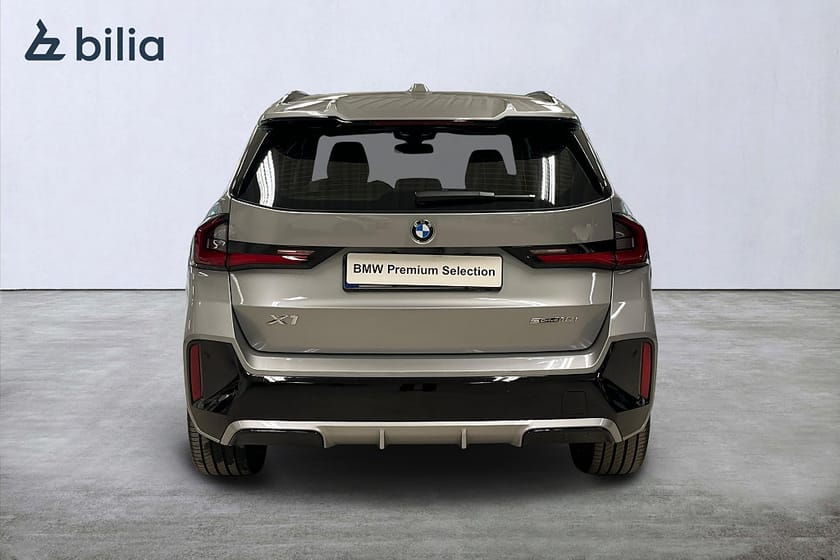 Bild 4 av BMW X1 sDrive18i sDrive 18i M-Sport Pro | Drag | Head-Up | 360 kamera