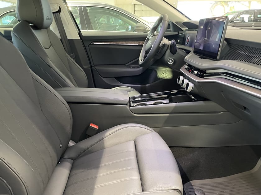 Bild 3 av Škoda Superb Kombi COMBI L&K 2,0 TDI 193 HK 7 VXL DSG 4X4
