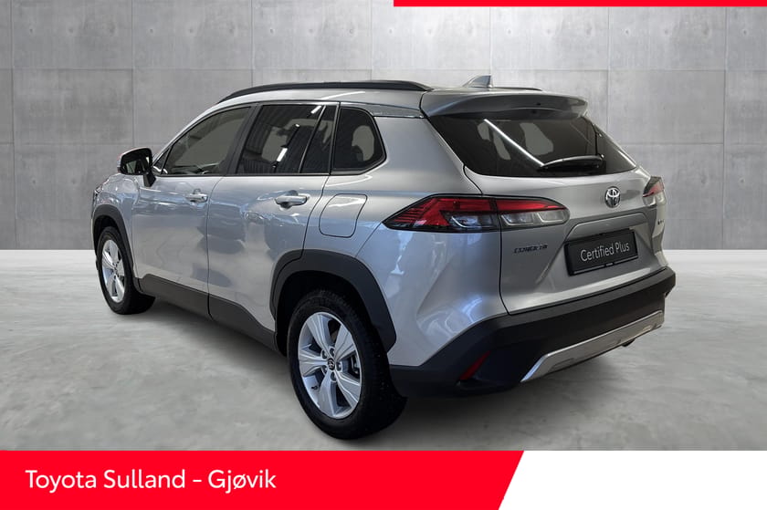 Bilde 3 av Toyota Corolla Cross Hybrid AWD-i Active Tech / AWD / Oppvarmet ratt /