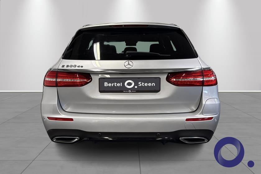 Bilde 4 av Mercedes-Benz E 300 de T PLUG-IN AMG Line|PP+|Cruise|Burmester|360|Mem|Pano