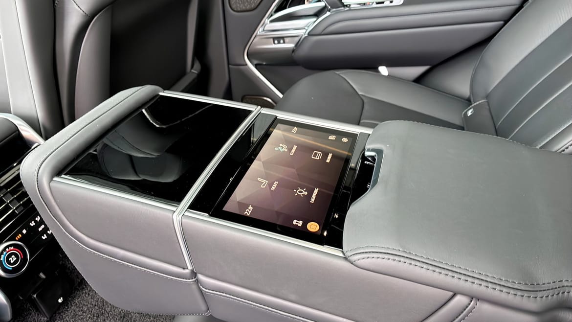 Land Rover Range Rover P530 MHEV Automatisk, 530hk, 2025