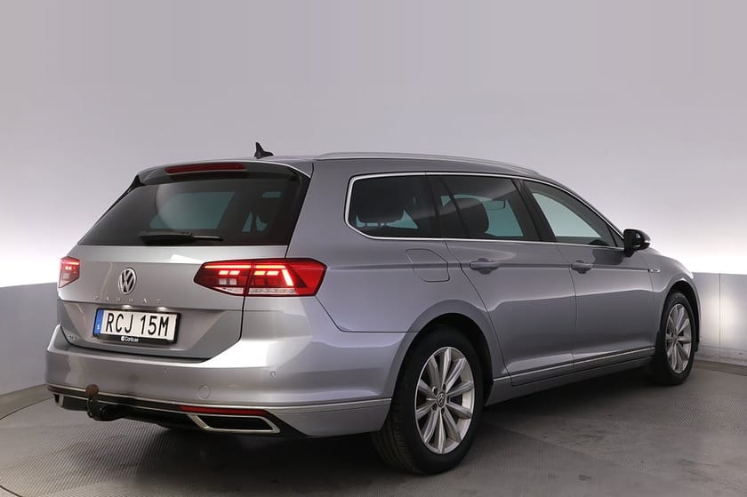 Bild 5 av Volkswagen Passat Sportscombi GTE Variant Drag Elstol AdapFarth Kamera
