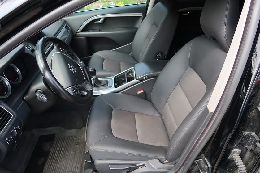 Bild 5 av Volvo S80 D2 Momentum Euro 5