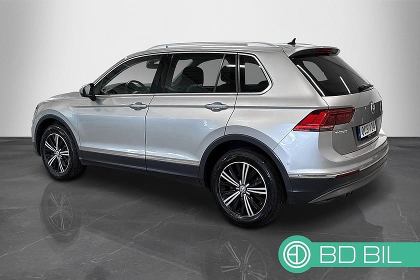 Bild 4 av Volkswagen Tiguan 2.0 TDI 4MOTION 190HK GT PANORAMA COCKPIT HELSKINN