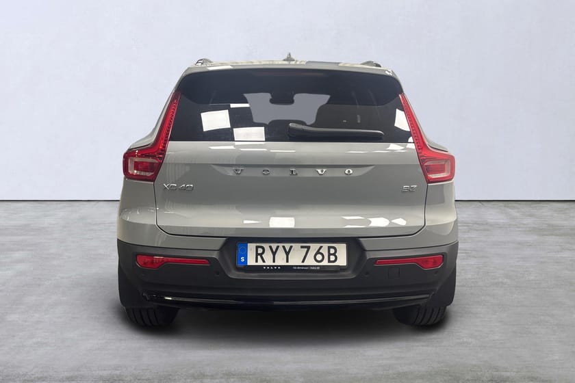 Bild 5 av Volvo XC40 B3 FWD Bensin Plus Dark