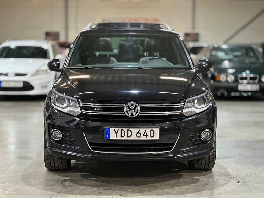Bild 2 av Volkswagen Tiguan 2.0 TDI 4Motion R-Line Pano Drag 184hk
