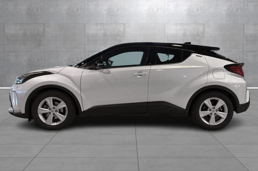 Bilde 2 av Toyota C-HR Hybrid 2,0 184 HK Lounge Tech Bi-tone
