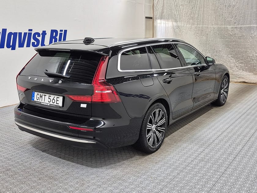 Bild 4 av Volvo V60 T6 Recharge Core Bright plug in AWD 350HK 4x4