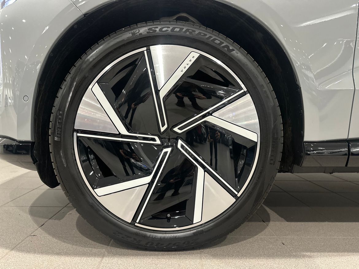 Bild 5 av 6 på bilen