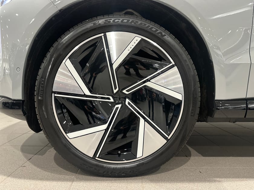 Bild 3 av Volvo EX90 Twin Motor Performance Ultra 7sätes, 360 Kamera, Panoramatak