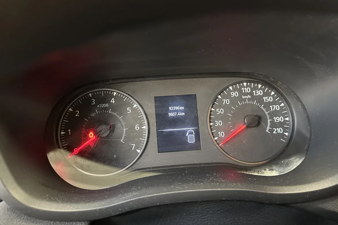 Nissan NV400