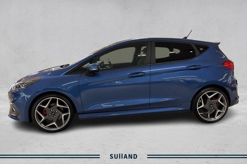 Bilde 2 av Ford Fiesta ST 5-dørs 200hk | Recaro | Soltak | Rattvarme | Bang&Olufsen