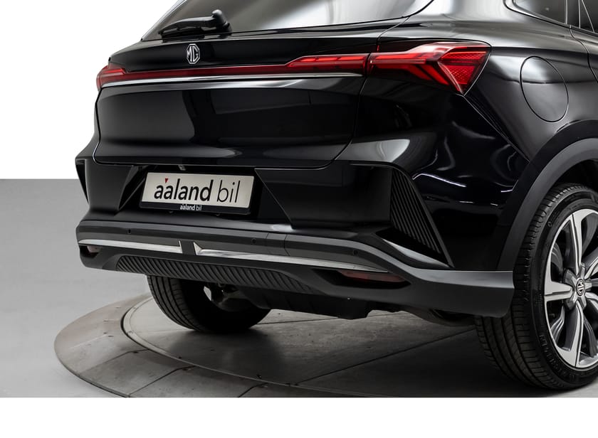 Bilde 5 av MG Marvel R Performance AWD, Lav km, krok, lyst interiør