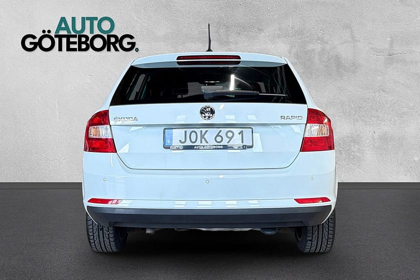 Bild 5 av Škoda Rapid Spaceback Skoda 1.2 TSI 1-Ägare Välservad Blackline
