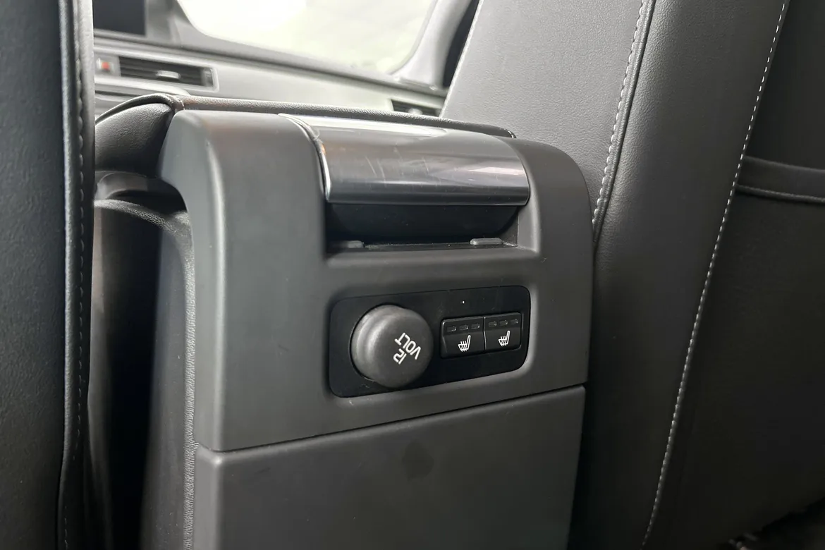 picture of a car