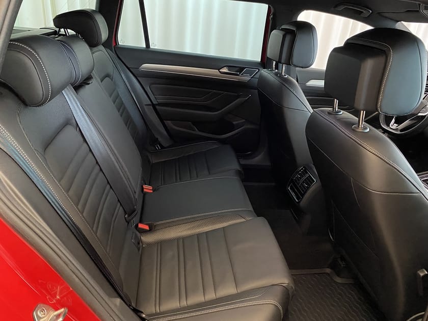 Bild 4 av Volkswagen Passat Sportscombi TDI 200 DSG 4M R-LINE