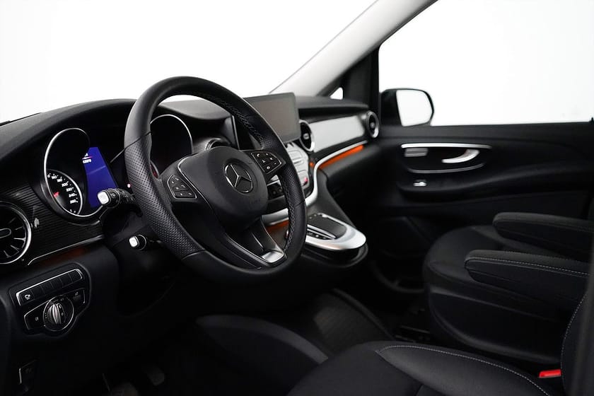 Bild 5 av Mercedes-Benz V 250d 3.2t V250d / 190hk / Avantgarde / Moms