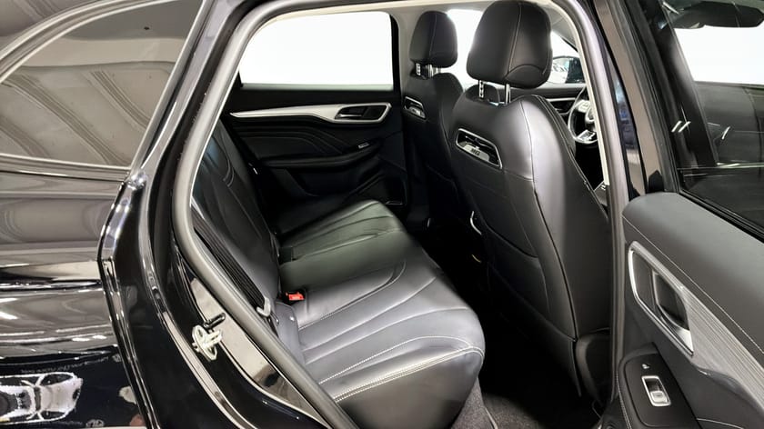 Bild 5 av MG Marvel R LUXURY