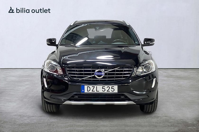 Bild 2 av Volvo XC60 D4 AWD aut Summum BE 181hk Navi P-värm KamremBytt