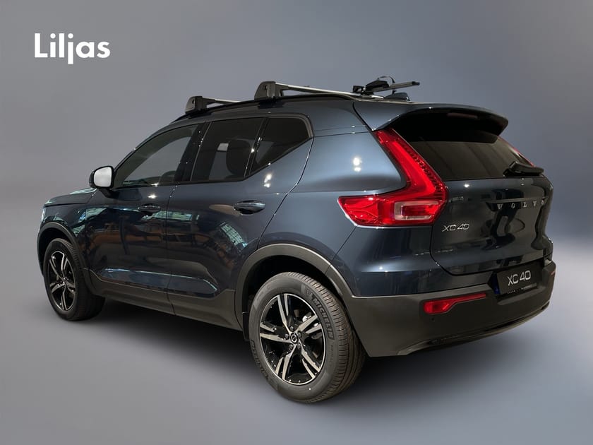 Bild 3 av Volvo XC40 B3 FWD Bensin Plus Dark