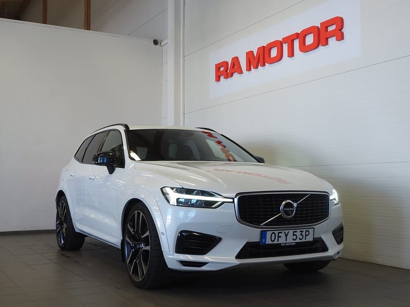 Bild 3 av Volvo XC60 T8 392hk AWD R-Design B&W Luft 22" Pano Drag Se Spec!