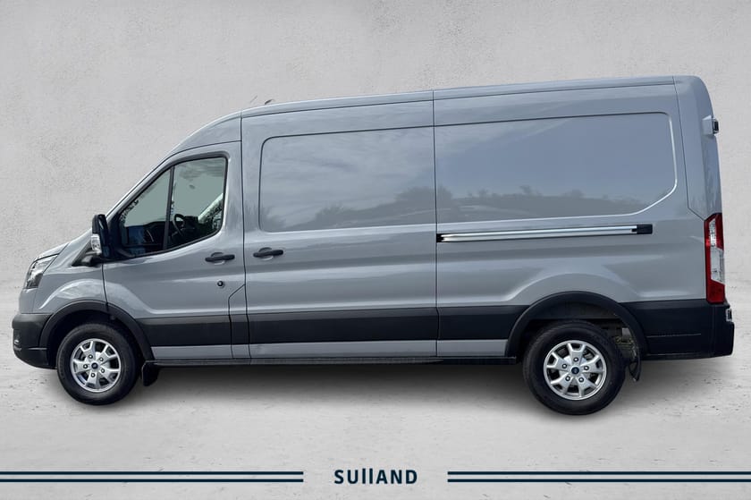 Bilde 2 av Ford E-Transit 350 269 hk. aut. elektrisk Trend L3 varebil