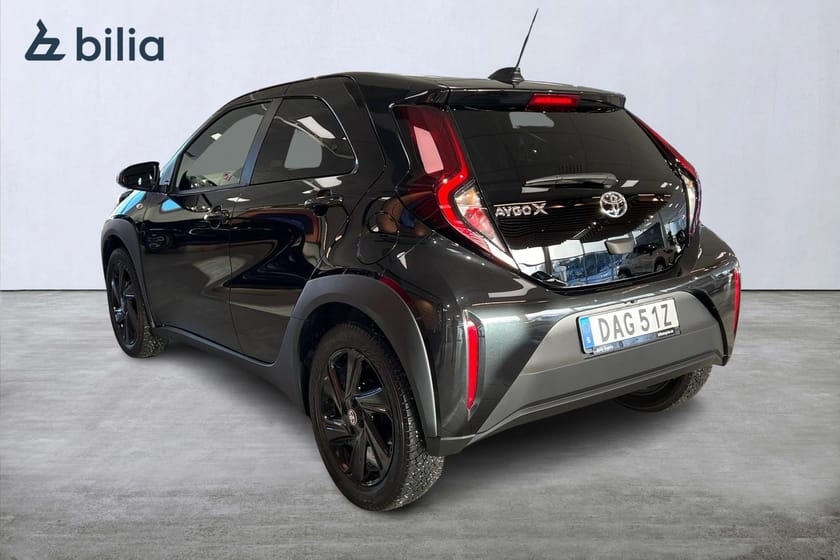 Bild 2 av Toyota Aygo X 1,0 Play Comfort style V-hjul Garanti