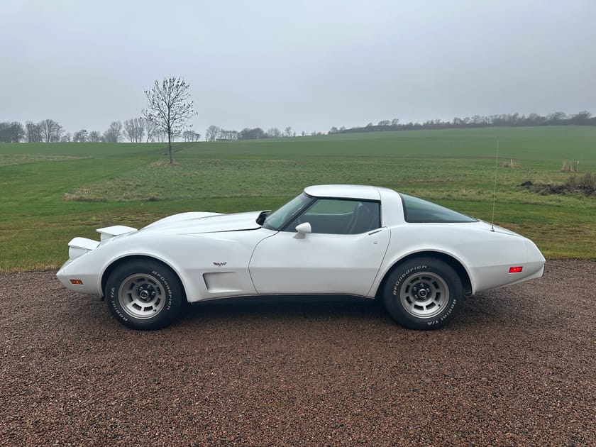 Bild 2 av Chevrolet Corvette C3 5,7 V8 Targa Byte