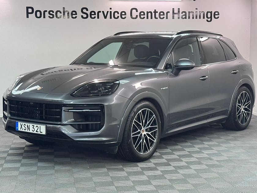 Bild 1 av Porsche Cayenne E-Hybrid 