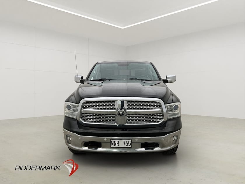 Bild 5 av RAM 1500 Crew Cab Dodge Laramie 4x4 Drag L-Släde Taklucka Luft Moms
